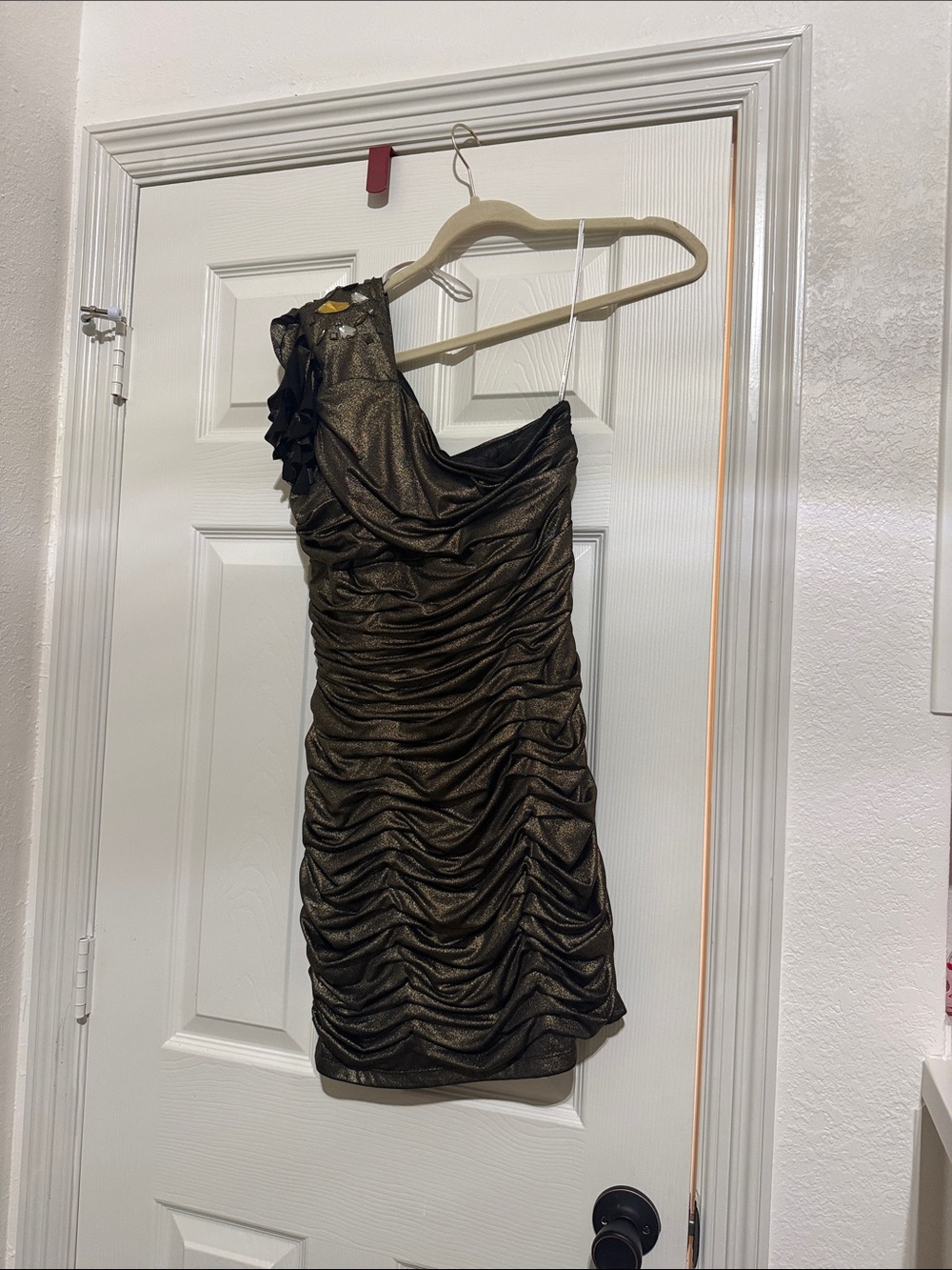 Jessica McClintock One-Shoulder Metallic Bronze Ruched Dress